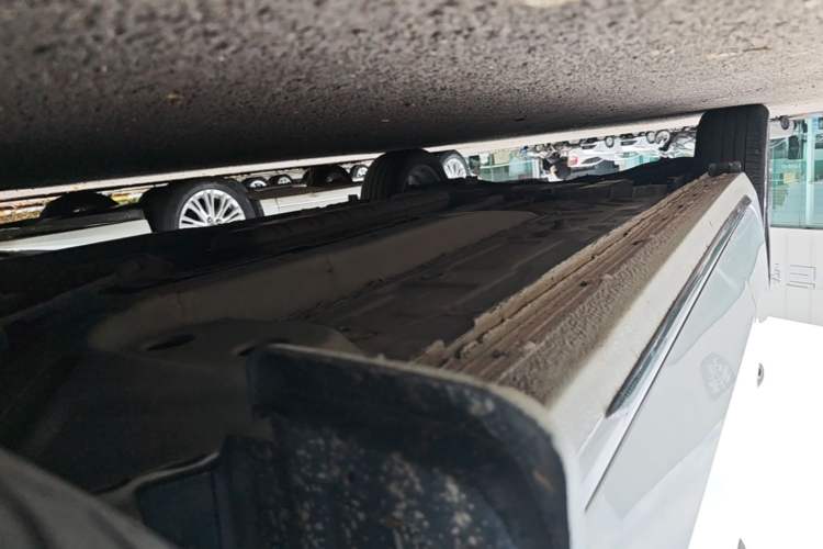 Used Buick GL6 2021 323T Mild Hybrid Connect Luxury Model Right Side Sill