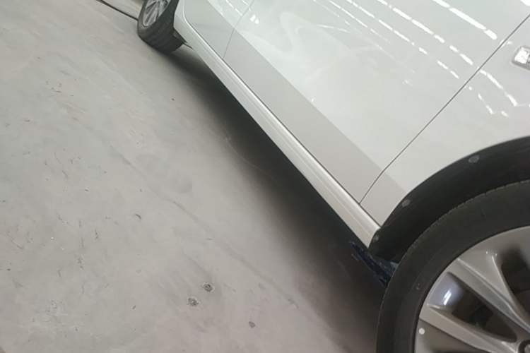 Used Buick GL6 2021 323T Mild Hybrid Connect Luxury Model Right Side Sill