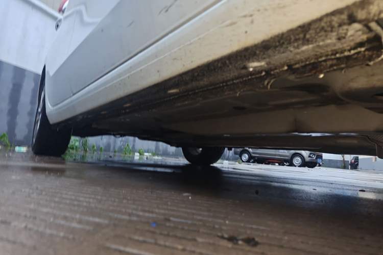 Used Buick GL6 2021 323T Mild Hybrid Connect Luxury Model Right Side Sill
