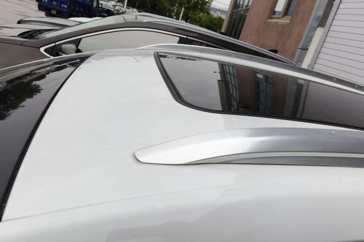 Used Buick GL6 2021 323T Mild Hybrid Connect Prestige Model Roof