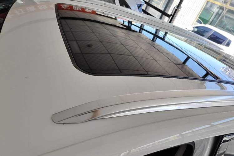 Used Buick GL6 2021 323T Mild Hybrid Connect Luxury Model Roof