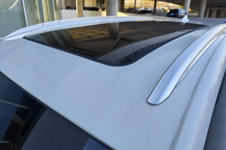 Used Buick GL6 2021 323T Mild Hybrid Connect Luxury Model Roof