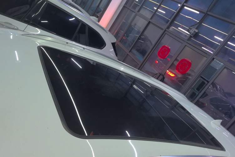 Used Buick GL6 2021 323T Mild Hybrid Connect Luxury Model Roof