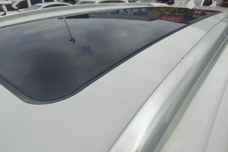 Used Buick GL6 2021 323T Mild Hybrid Connect Prestige Model Roof