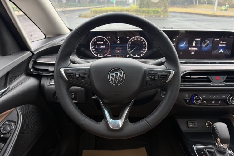 Used Buick GL6 2021 323T Mild Hybrid Connect Luxury Model Steering Wheel