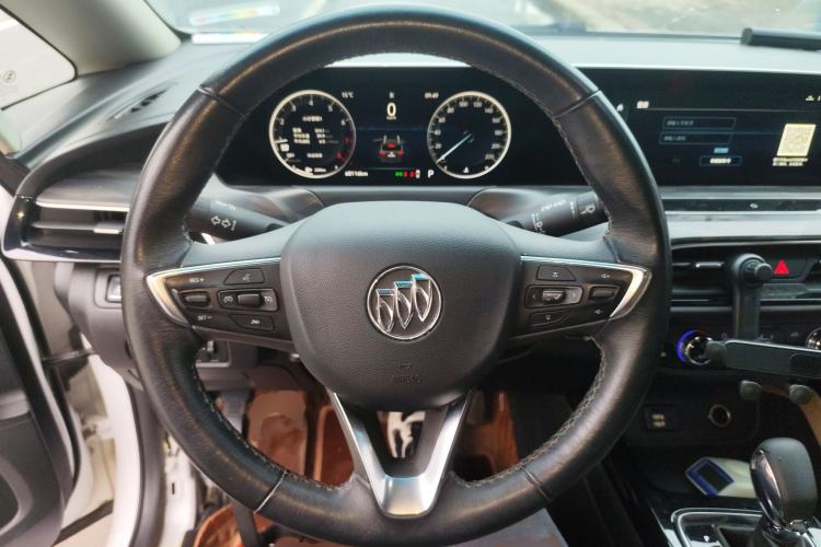 Used Buick GL6 2021 323T Mild Hybrid Connect Luxury Model Steering Wheel