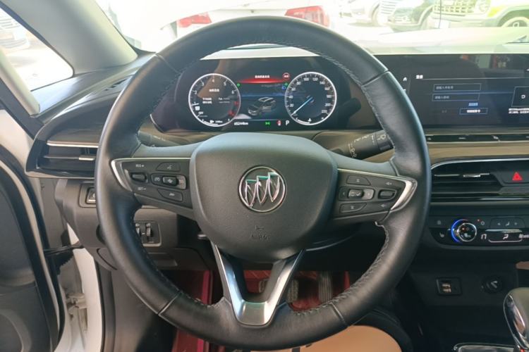 Used Buick GL6 2021 323T Mild Hybrid Connect Prestige Model Steering Wheel