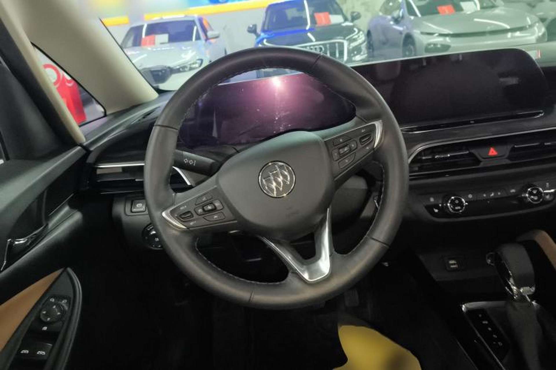 Used Buick GL6 2021 323T Mild Hybrid Connect Prestige Model Steering Wheel