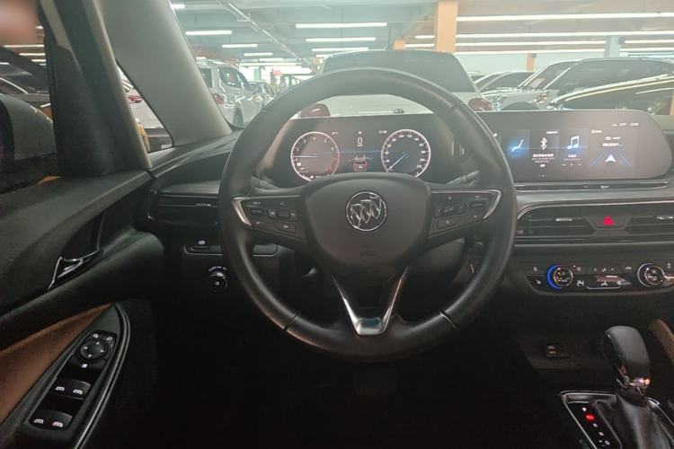 Used Buick GL6 2021 323T Mild Hybrid Connect Luxury Model Steering Wheel