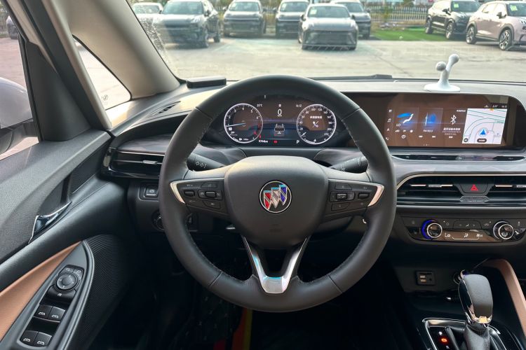 Used Buick GL6 2021 323T Mild Hybrid Connect Luxury Model Steering Wheel