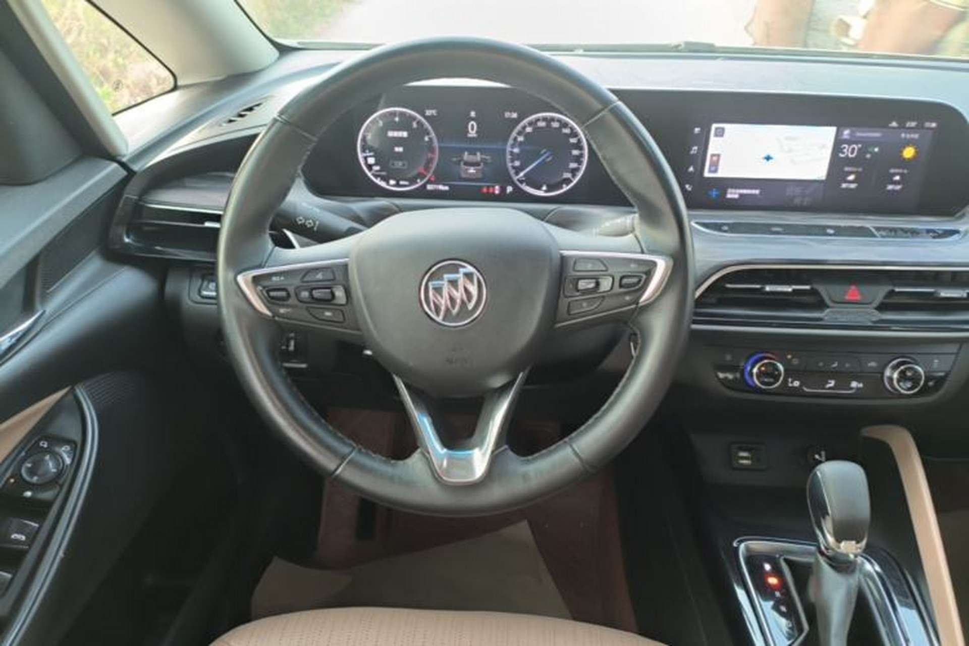 Used Buick GL6 2021 323T Mild Hybrid Connect Luxury Model Steering Wheel
