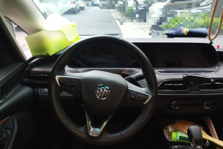 Used Buick GL6 2021 323T Mild Hybrid Connect Luxury Model Steering Wheel