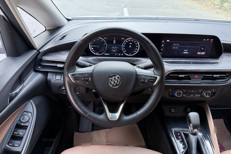 Used Buick GL6 2021 323T Mild Hybrid Connect Luxury Model Steering Wheel