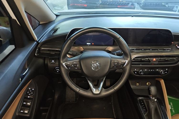 Used Buick GL6 2021 323T Mild Hybrid Connect Luxury Model Steering Wheel