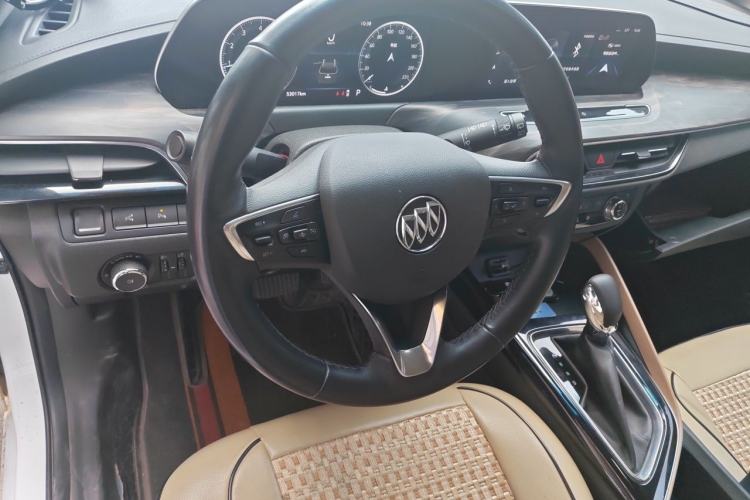Used Buick GL6 2021 323T Mild Hybrid Connect Prestige Model Steering Wheel