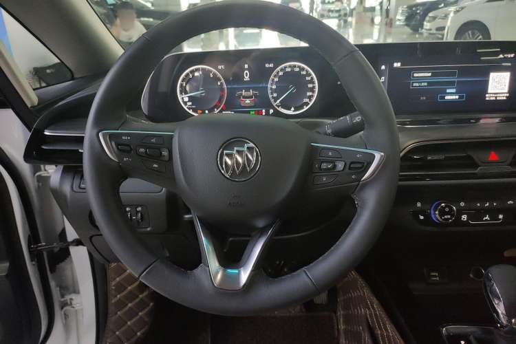 Used Buick GL6 2021 323T Mild Hybrid Connect Luxury Model Steering Wheel
