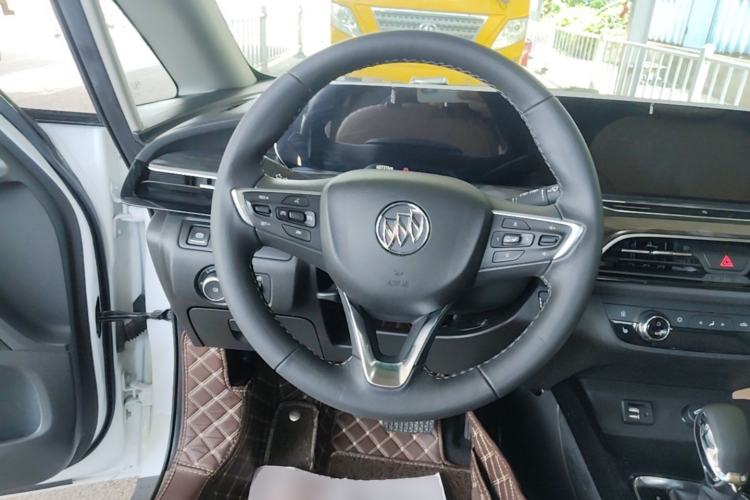 Used Buick GL6 2021 323T Mild Hybrid Connect Luxury Model Steering Wheel