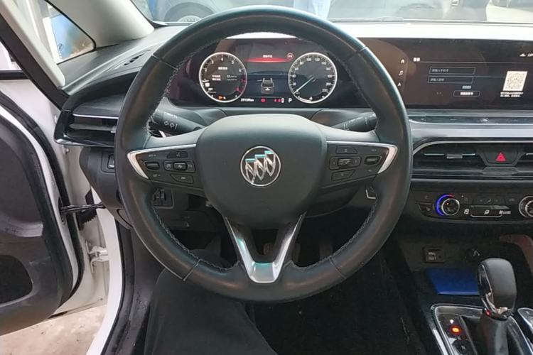 Used Buick GL6 2021 323T Mild Hybrid Connect Prestige Model Steering Wheel