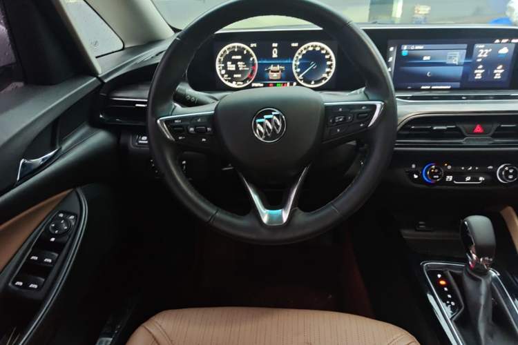 Used Buick GL6 2021 323T Mild Hybrid Connect Luxury Model Steering Wheel
