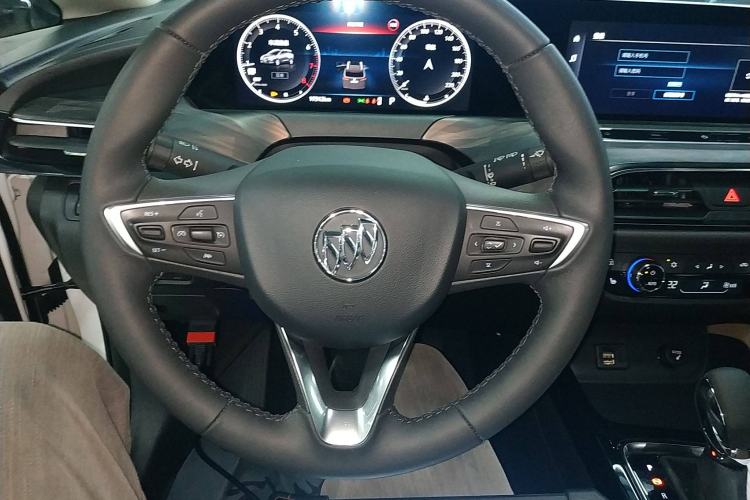 Used Buick GL6 2021 323T Mild Hybrid Connect Luxury Model Steering Wheel