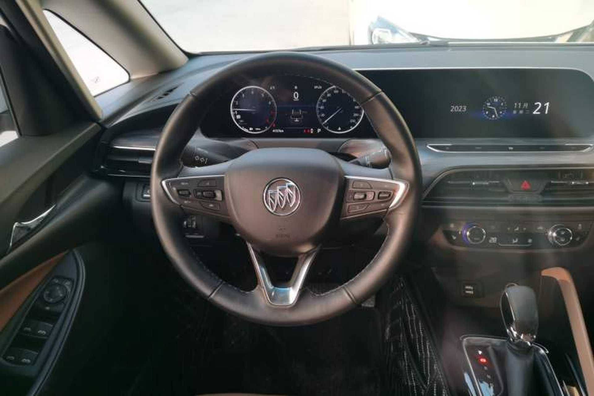 Used Buick GL6 2021 323T Mild Hybrid Connect Luxury Model Steering Wheel