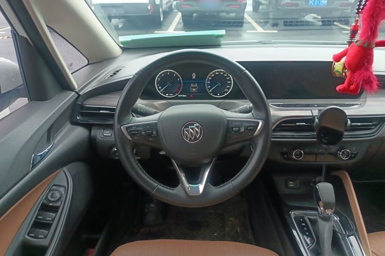 Used Buick GL6 2021 323T Mild Hybrid Connect Luxury Model Steering Wheel