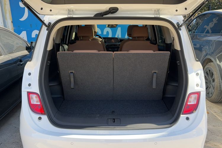 Used Buick GL6 2021 323T Mild Hybrid Connect Luxury Model Trunk