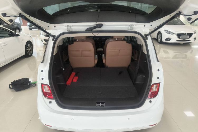 Used Buick GL6 2021 323T Mild Hybrid Connect Luxury Model Trunk