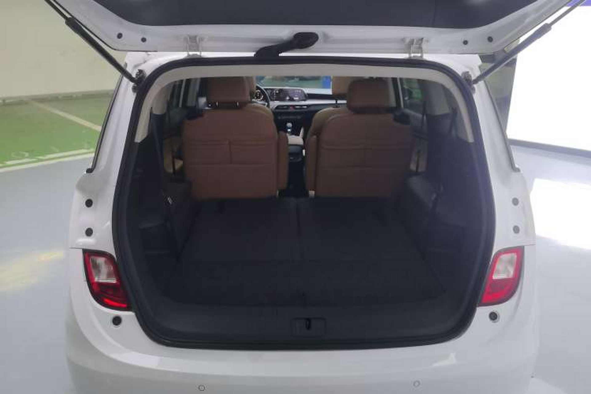 Used Buick GL6 2021 323T Mild Hybrid Connect Luxury Model Trunk