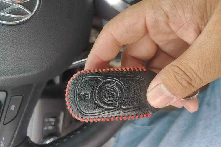 Used Buick GL6 2021 323T Mild Hybrid Connect Luxury Model Vehicle Key