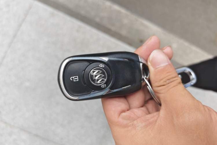 Used Buick GL6 2021 323T Mild Hybrid Connect Prestige Model Vehicle Key