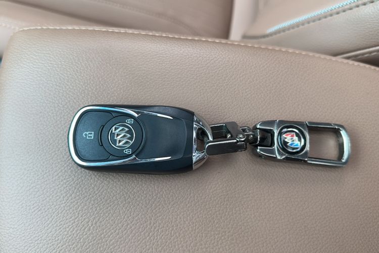 Used Buick GL6 2021 323T Mild Hybrid Connect Luxury Model Vehicle Key