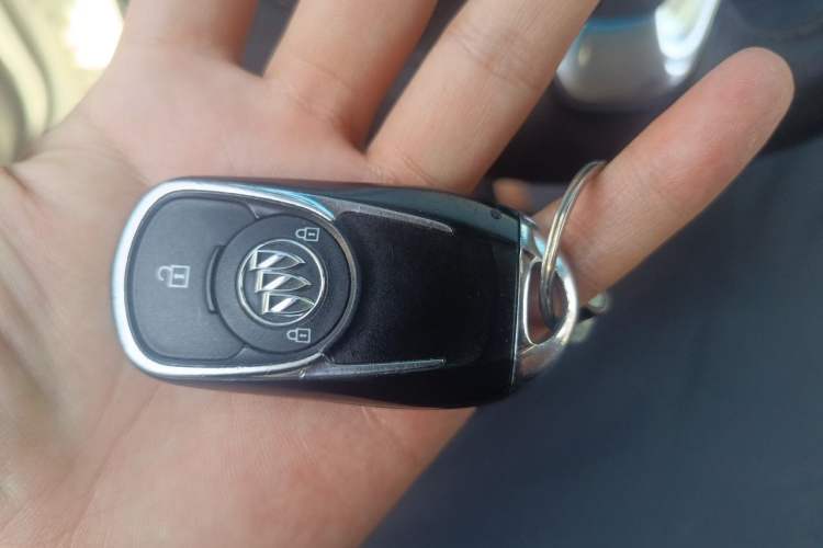 Used Buick GL6 2021 323T Mild Hybrid Connect Luxury Model Vehicle Key