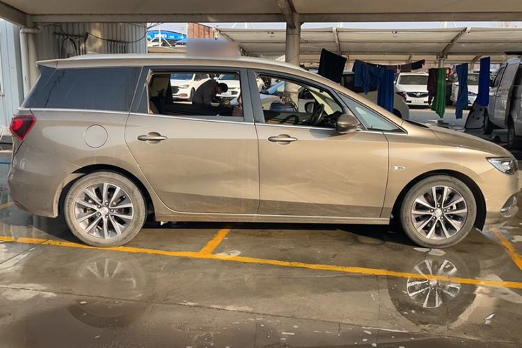 Used Buick GL6 2021 323T Mild Hybrid Connect Prestige Model Exterior 2