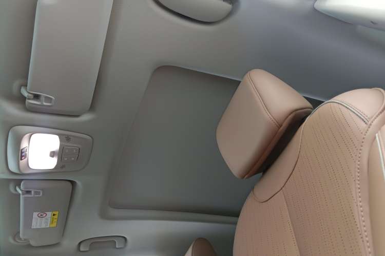 Used Buick GL6 2021 323T Mild Hybrid Connect Luxury Model Headliner