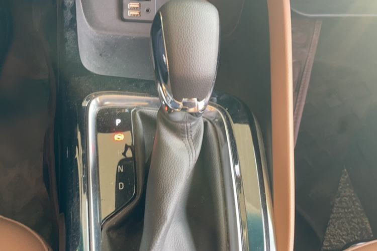 Used Buick GL6 2021 323T Mild Hybrid Connect Prestige Model Interior 6