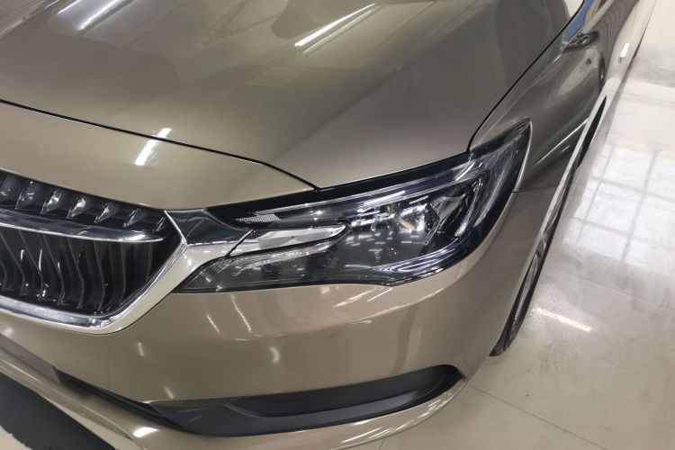 Used Buick GL6 2021 323T Mild Hybrid Connect Luxury Model Left Front Headlight