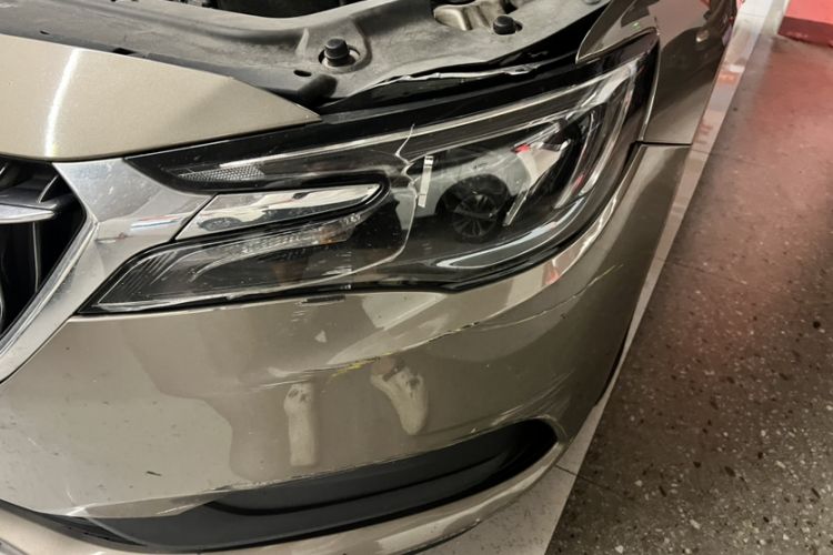 Used Buick GL6 2021 323T Mild Hybrid Connect Luxury Model Left Front Headlight