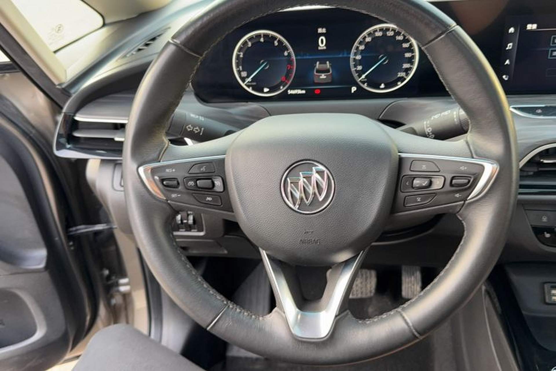 Used Buick GL6 2021 323T Mild Hybrid Connect Luxury Model Steering Wheel