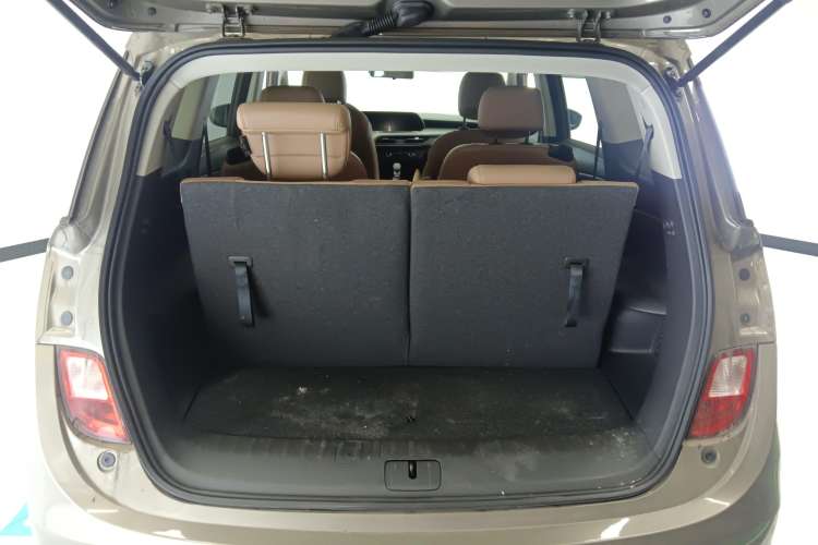 Used Buick GL6 2021 323T Mild Hybrid Connect Luxury Model Trunk
