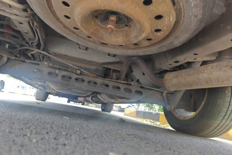 Used Buick GL8 2006 Lu Zun 3.0L CT Comfort Edition Chassis Rear