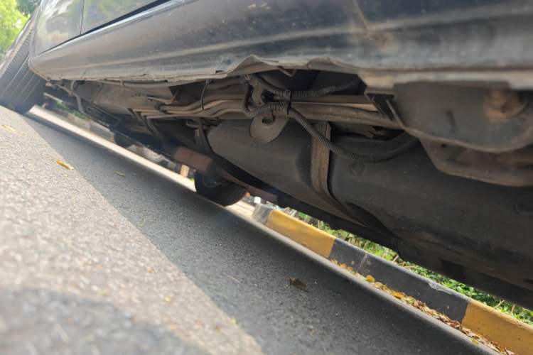 Used Buick GL8 2006 Lu Zun 3.0L CT Comfort Edition Chassis Rear Left