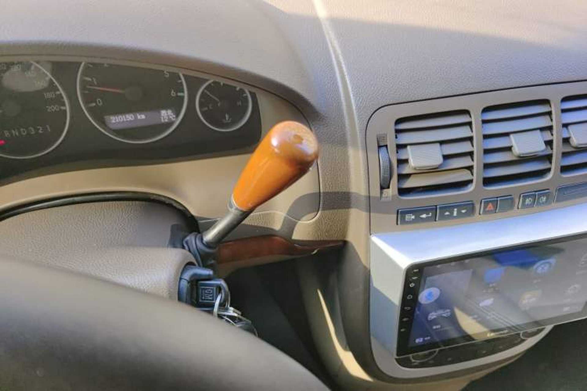 Used Buick GL8 2006 Lu Zun 3.0L LT Luxury Edition Gear Lever