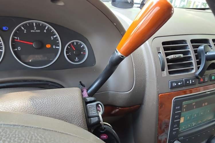Used Buick GL8 2006 Lu Zun 3.0L XT Navigation Edition Gear Lever