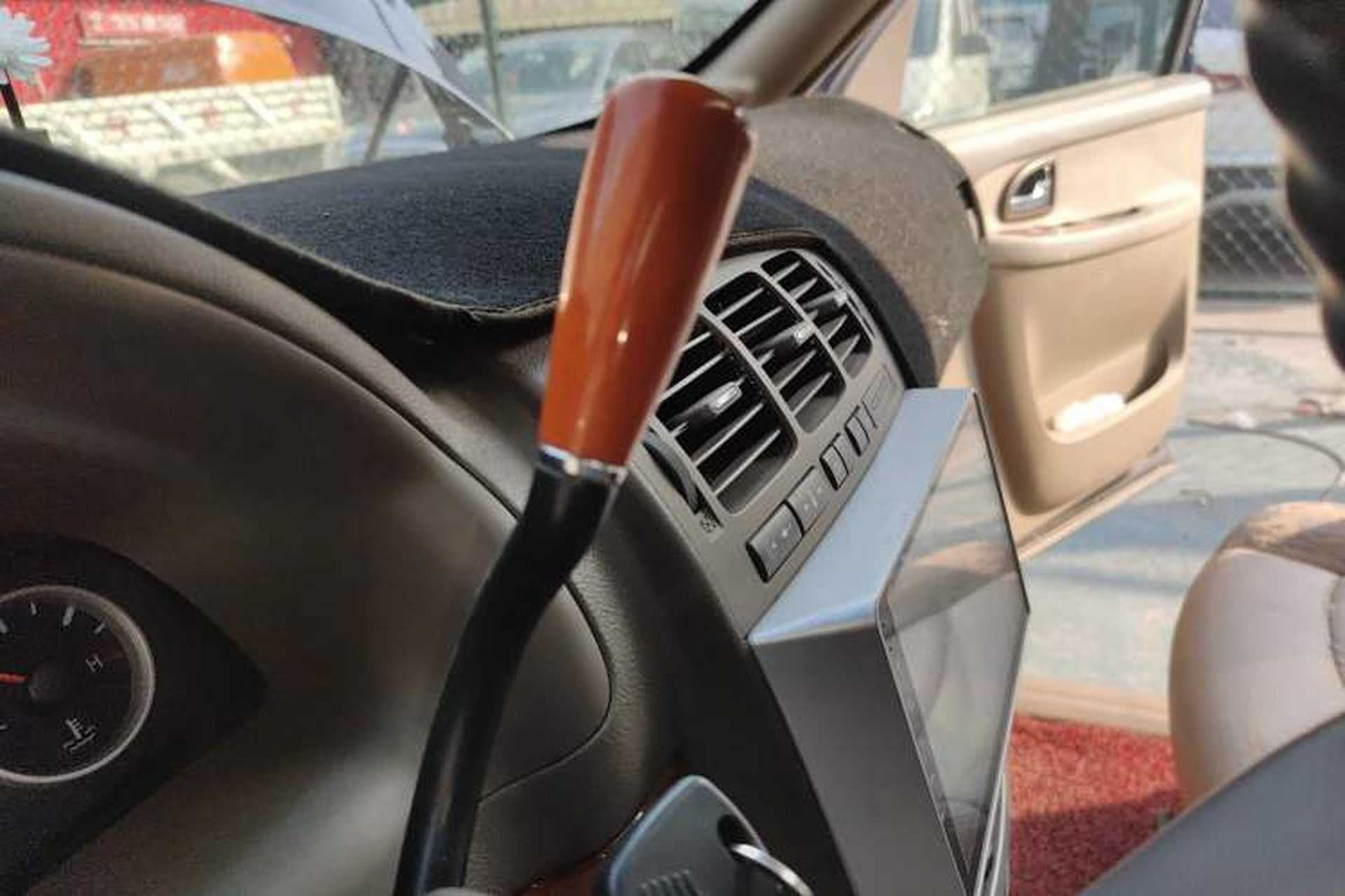Used Buick GL8 2006 Lu Zun 3.0L CT Comfort Edition Gear Lever