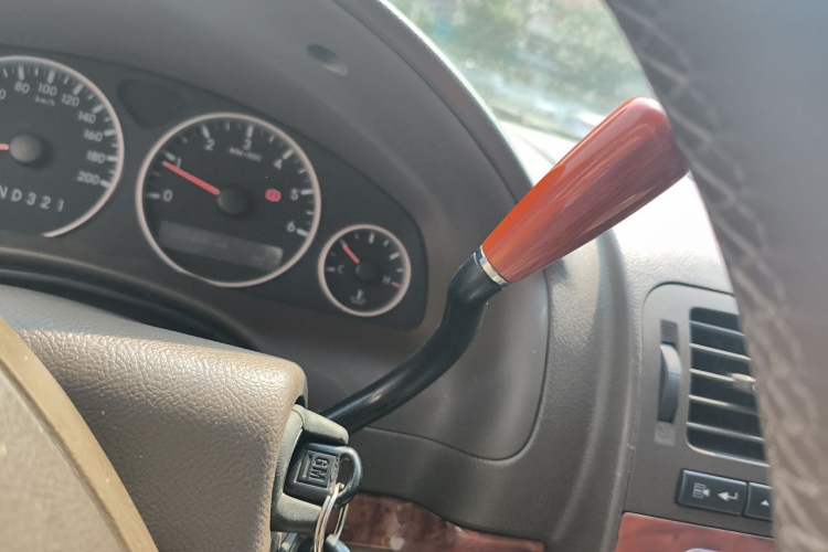 Used Buick GL8 2006 Lu Zun 3.0L LT Luxury Edition Gear Lever