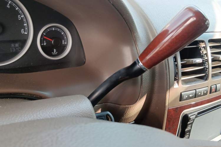 Used Buick GL8 2006 Lu Zun 3.0L CT Comfort Edition Gear Lever