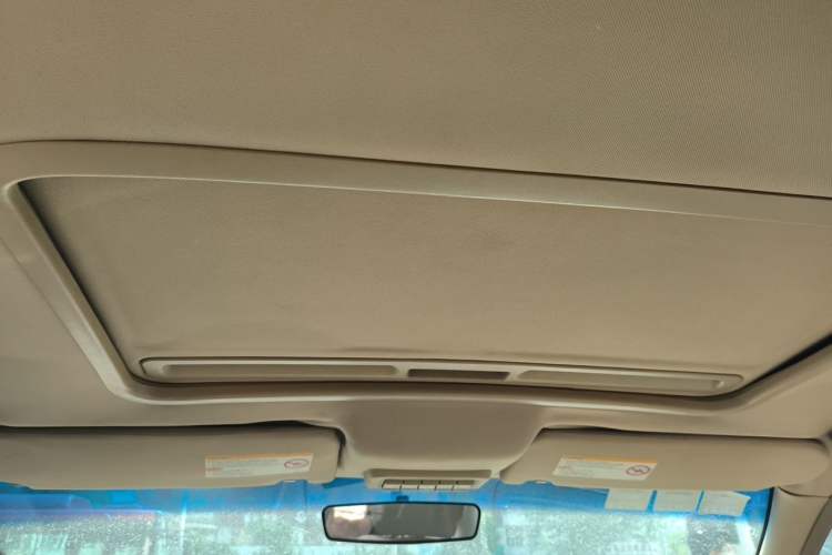 Used Buick GL8 2006 Lu Zun 3.0L LT Luxury Edition Headliner