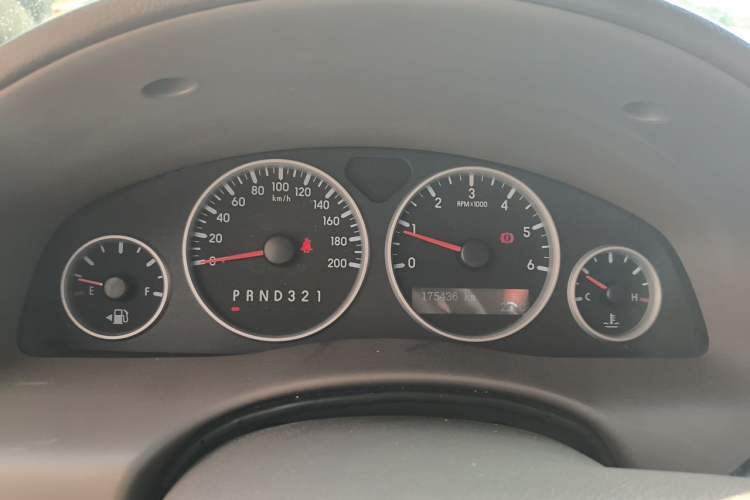 Used Buick GL8 2006 Lu Zun 3.0L LT Luxury Edition Instrument Cluster