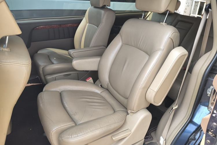 Used Buick GL8 2006 Lu Zun 3.0L LT Luxury Edition Left Rear Seat